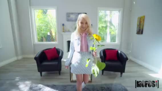 Cumming With Carmen