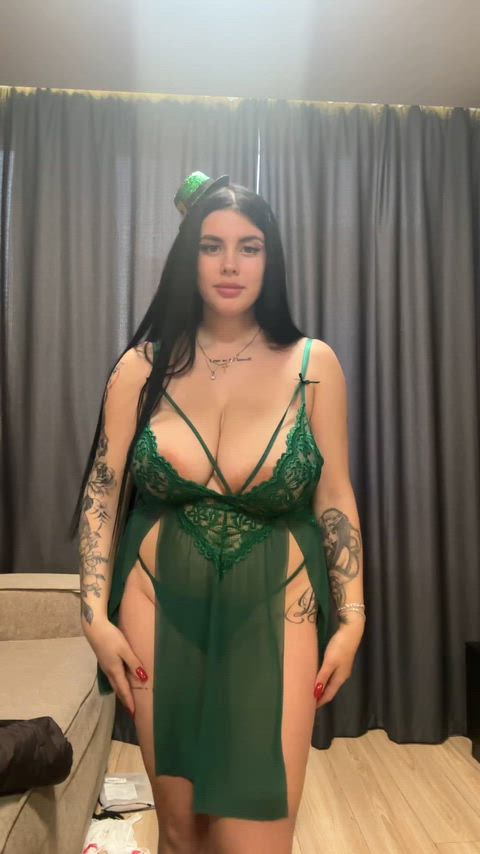 Tap into my FREE OnlyFans thumbnail