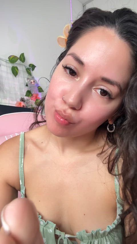 Obsessed with sucking my own toes..