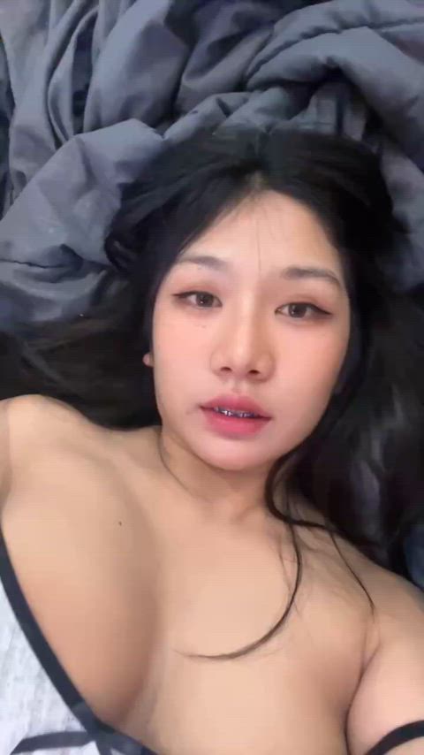 I love showing off my boobs for you