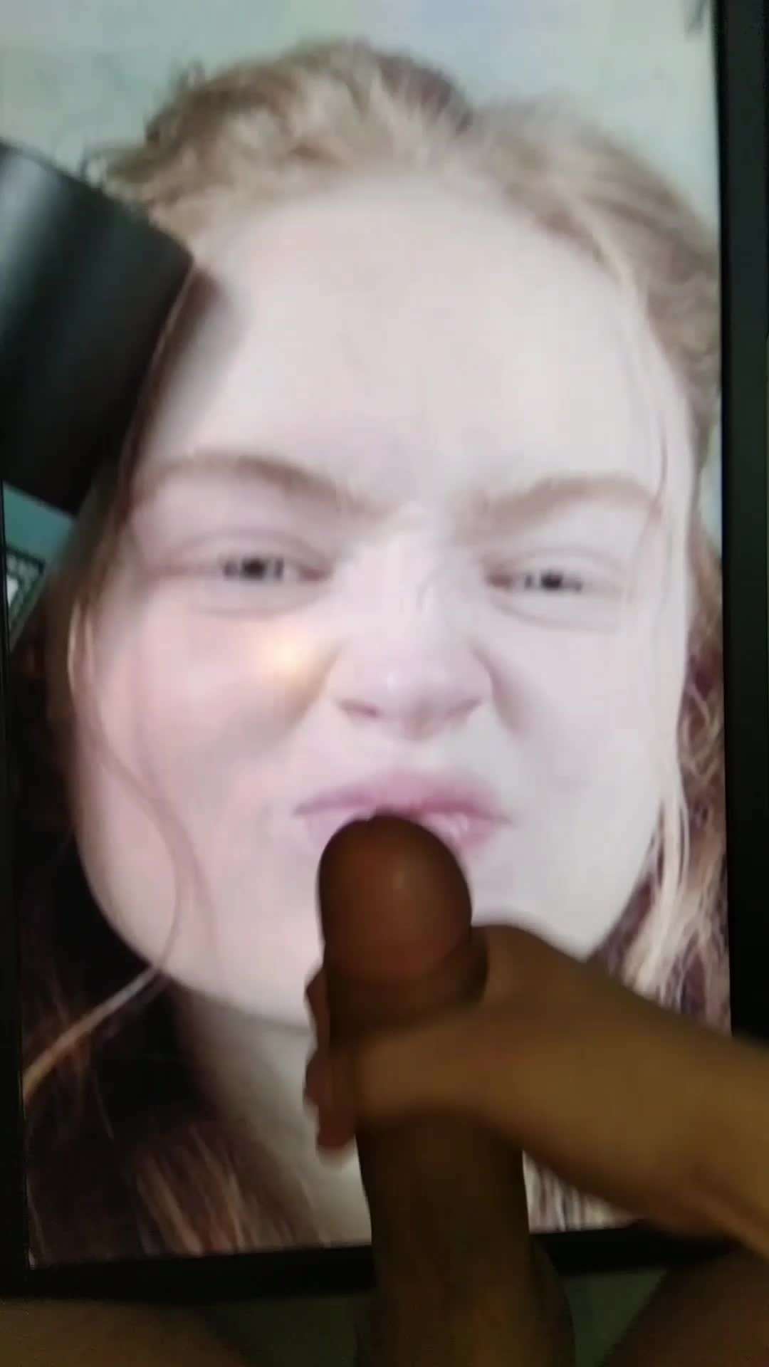 Sadie Sink Cum Tribute