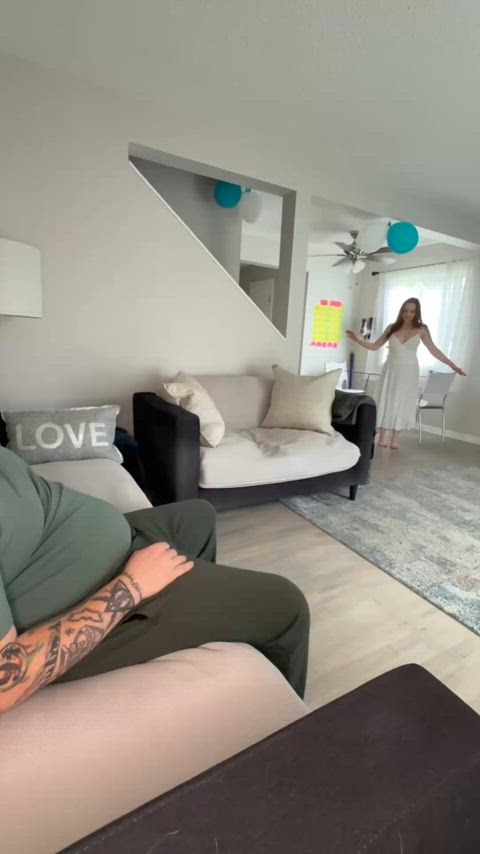 I can’t help but worship his cock