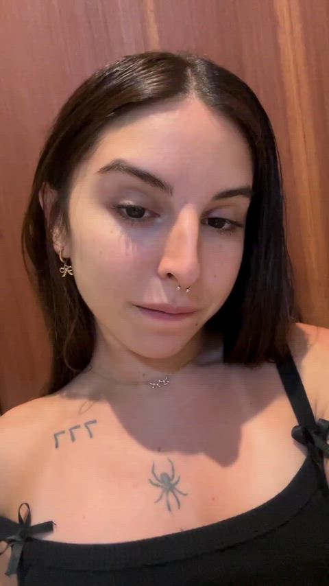 Do you prefer it all nude or nah?