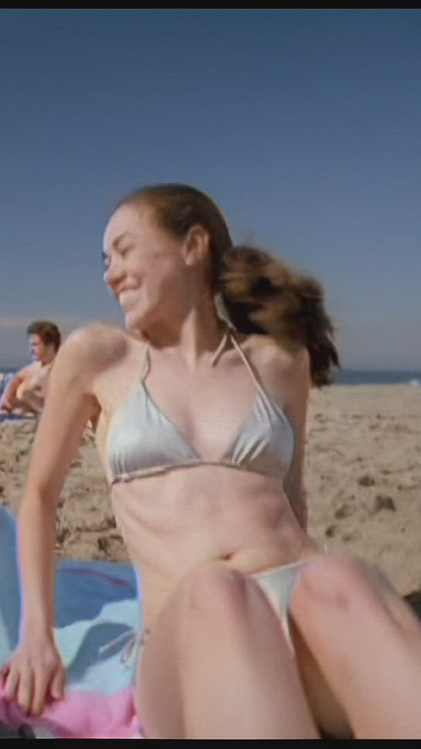GIF thumbnail