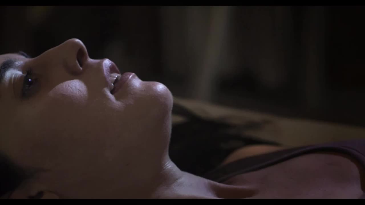 Ruth Vega Fernandez and Liv Mjönes in Kiss Me part 5
