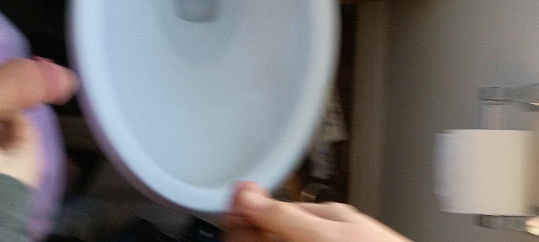 Piss GIF by sexygrass