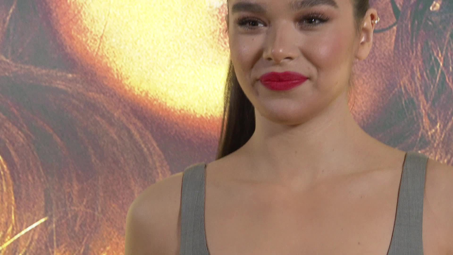 Hailee Steinfeld