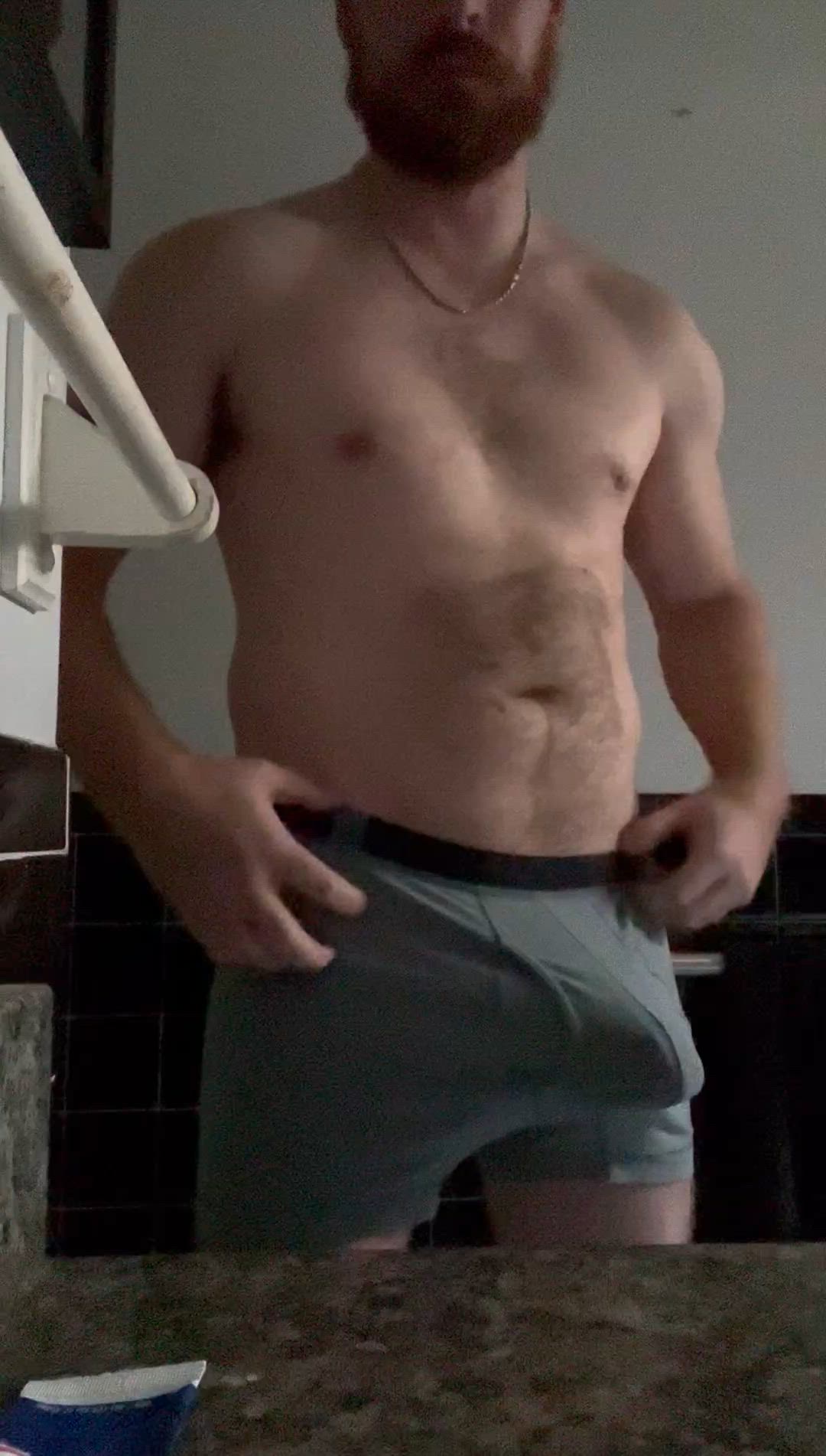 (33) happy Friday