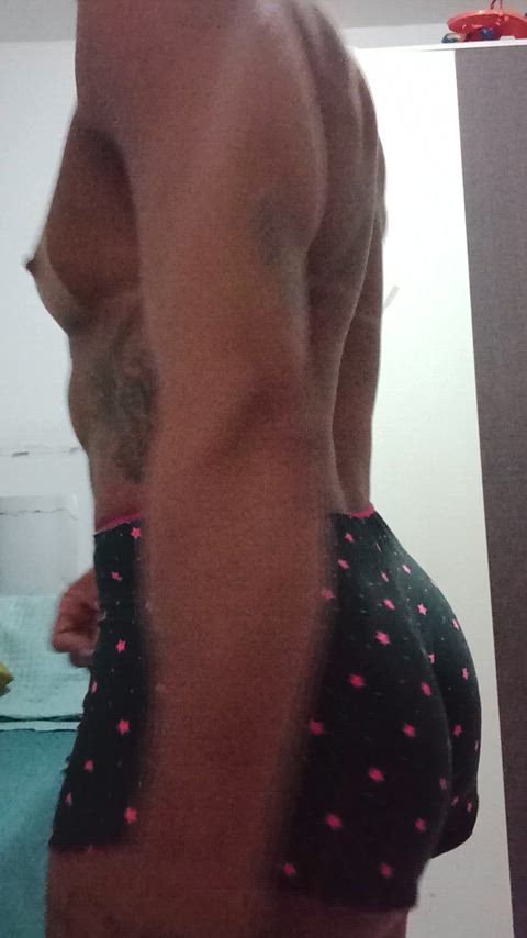 Be honest, Do I look like someone you'd breed