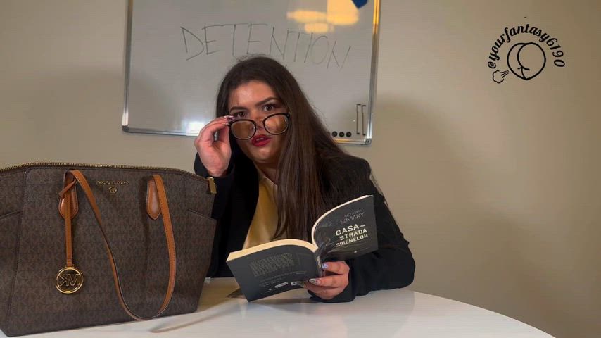 farting teacher vibes 💨📖