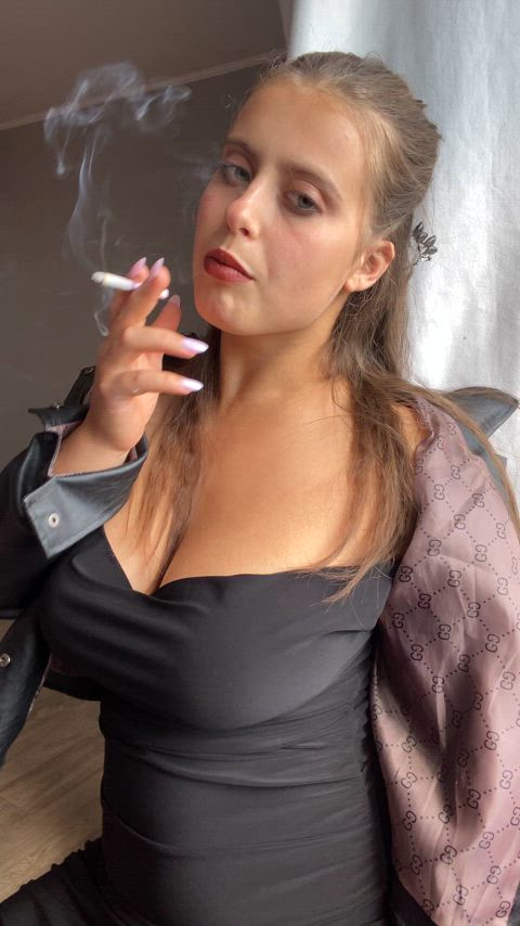Is the morning the perfect time to take a smoke break with me?