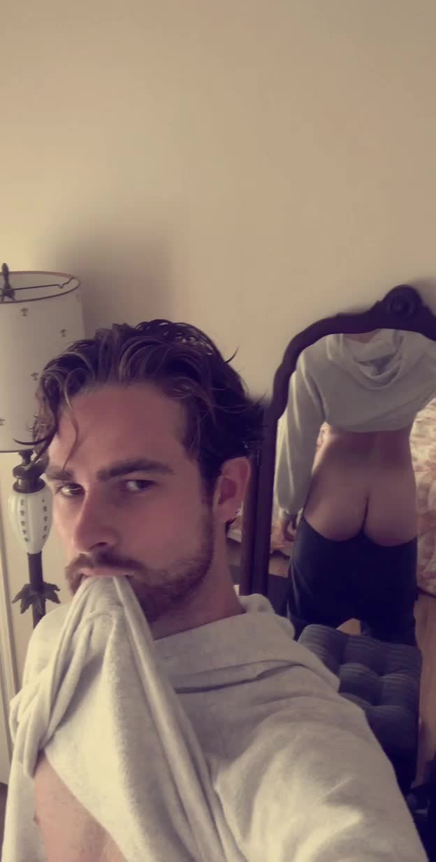 First gif post😈😏