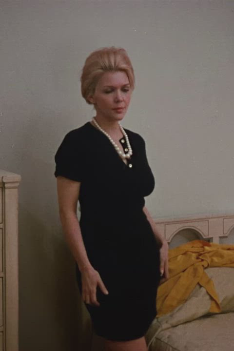 Jennifer Welles - Confessions of an American Housewife (1974)