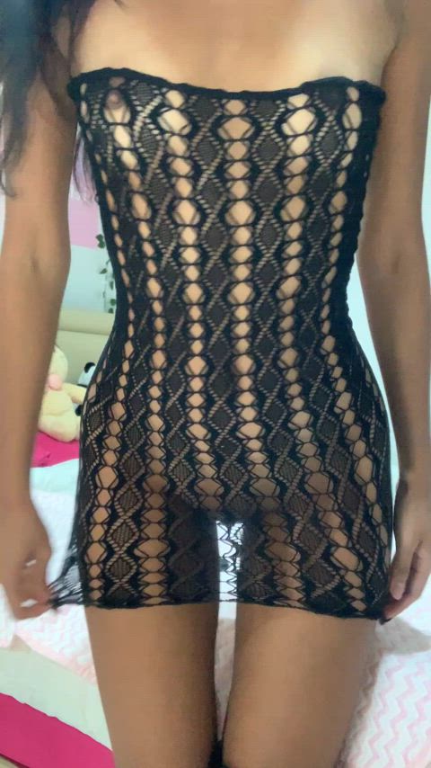 My favorite outfits are the ones that come off easy