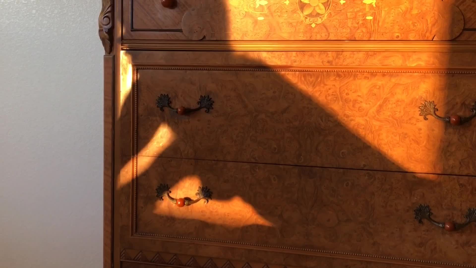 Dresser