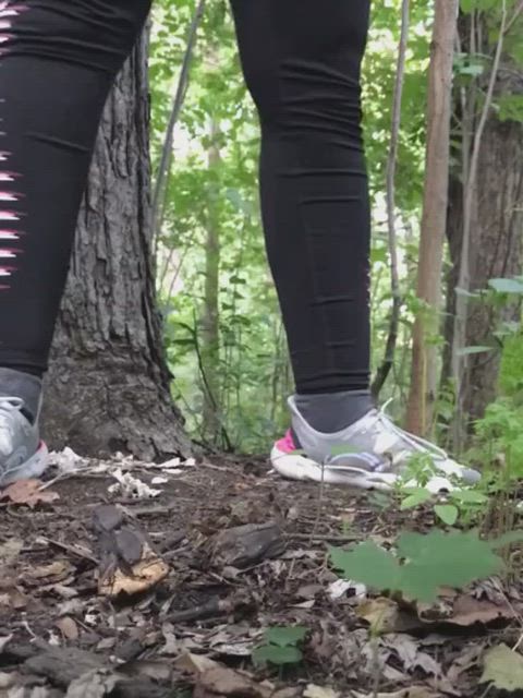 Muslim Girl SouzanHalabi Pissing