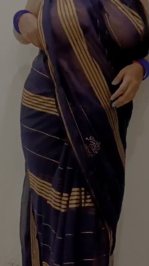 “Traditional till the pleats drop… then it’s pure temptation 😈💋”