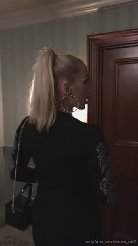 Your POV when a smoking hot MILF [Rebecca More] invites you to her hotel room