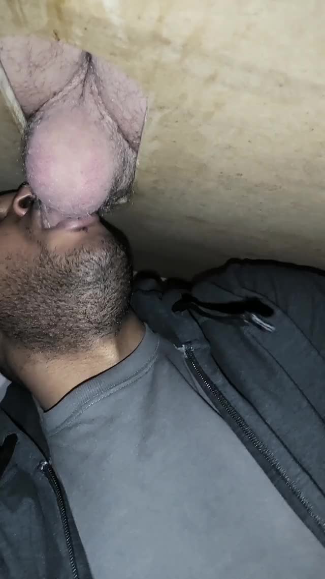Gloryhole Cock Sucker