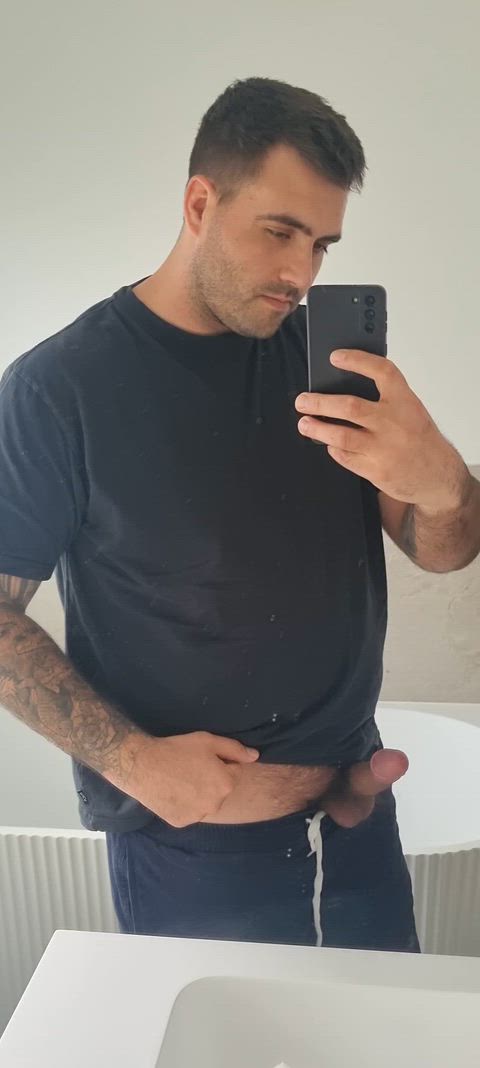 Smaller than most 😅