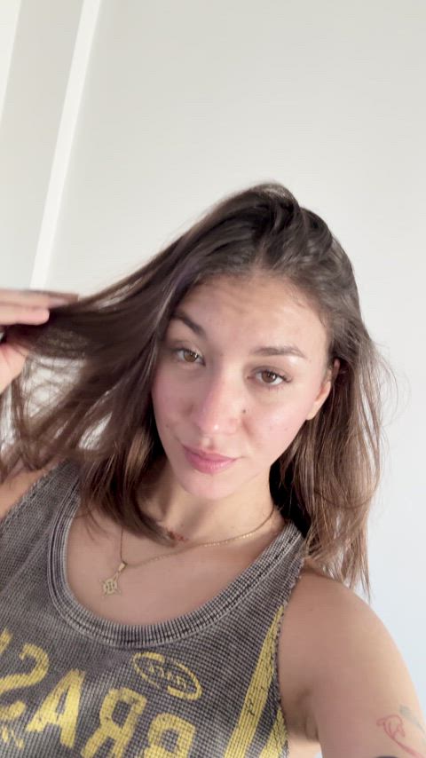 Be nice with my hot body