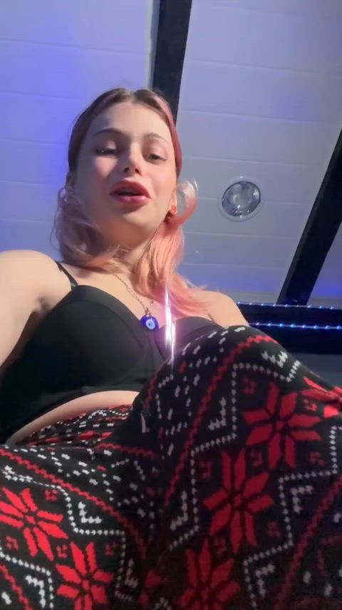 No one to choke on my cock... how can I persuade you to try it?