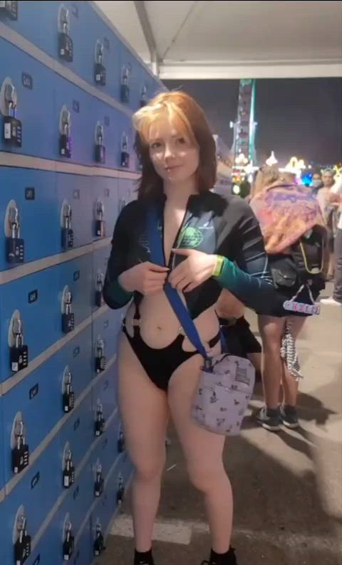 Amateur Exhibitionism Exhibitionist Exposed Flashing Homemade Outdoor Public Tits r/ExposedToStrangers Porn GIF by populardick