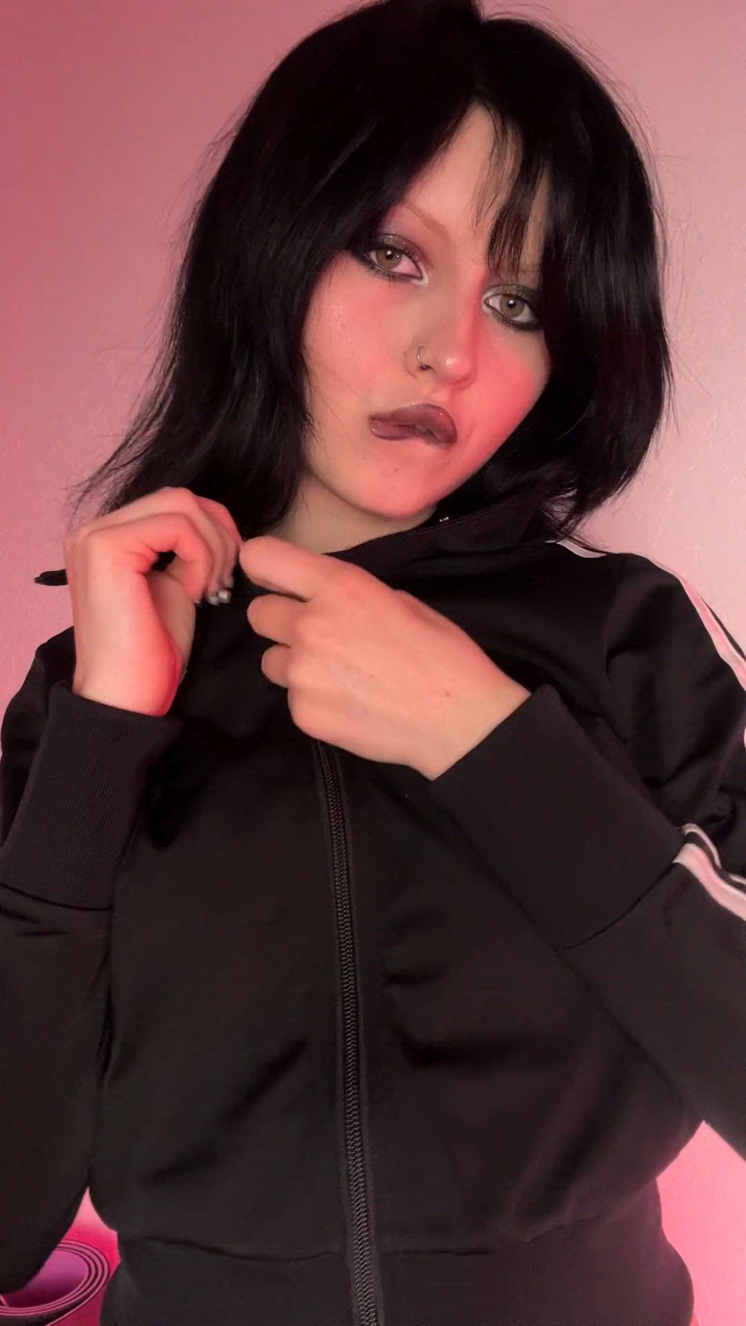 GIF thumbnail