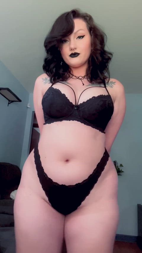 Happy Halloween !! Here’s my tits