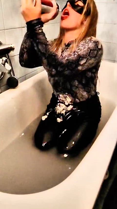 Mmm creammm ….