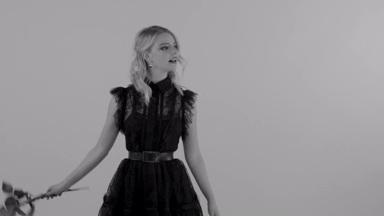 Anya Taylor-Joy is one of the most strikingly gorgeous celebs I've ever seen. I'll happily roleplay as her for someone who's highly detailed and into slow, intimate, passionate sex.