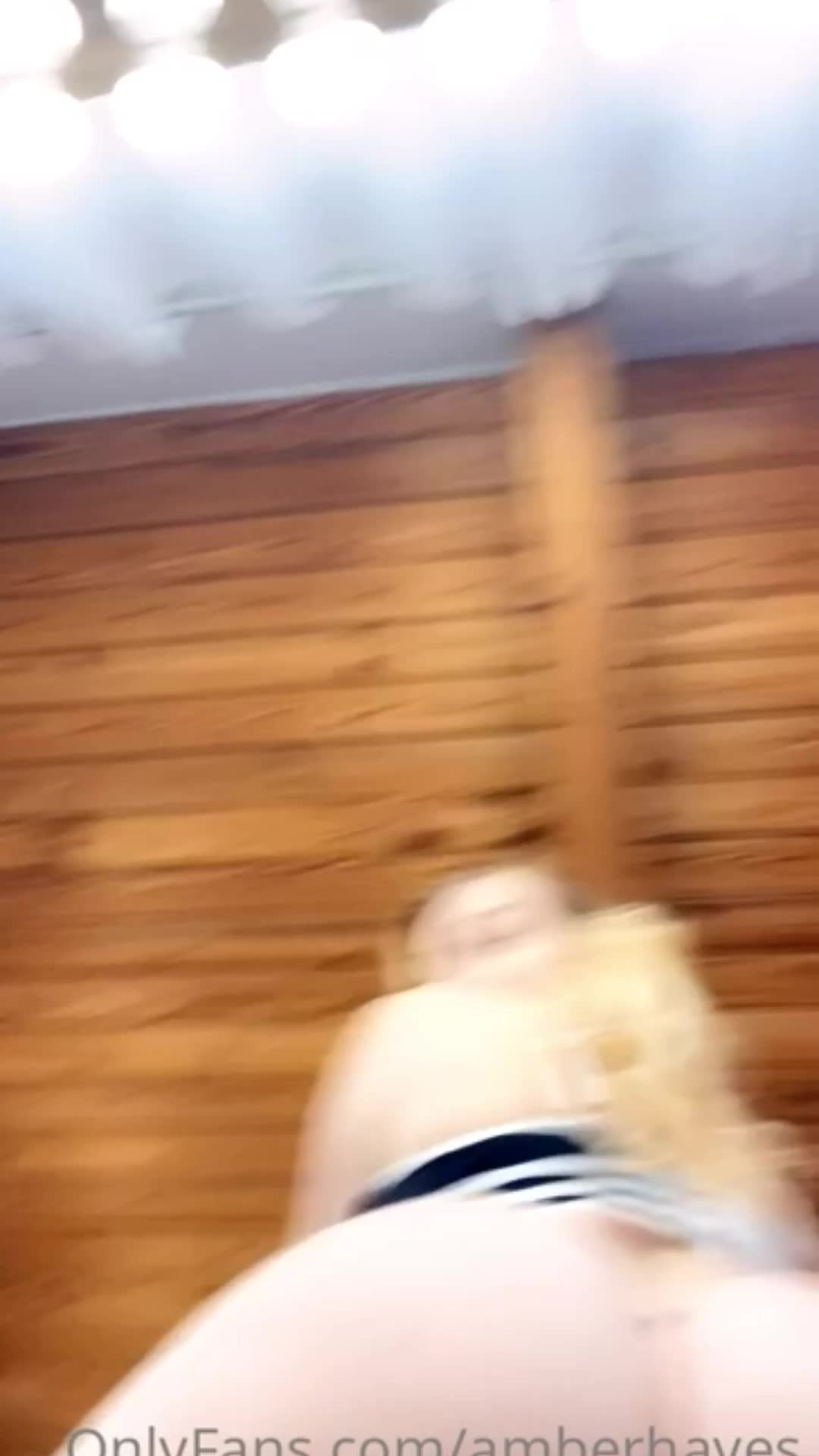 🤗😈😈