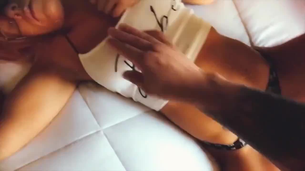Littlebuffbabe