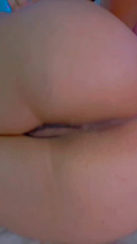 Clean my stinky booty with your tongue