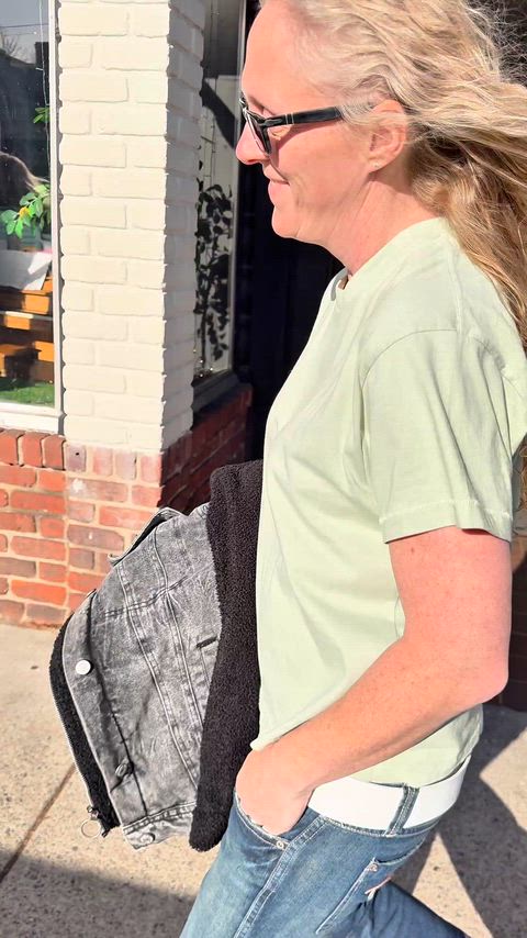 I love showing off my string