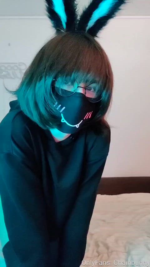 Came for the fifth time today, wish I had someone to use instead~ 🖤