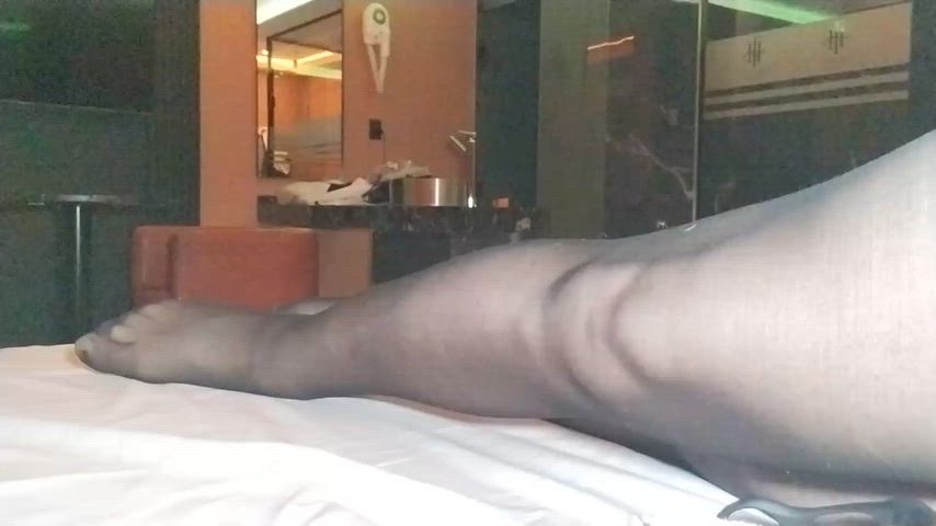ExhaustedSeagreenNighthawk thumbnail