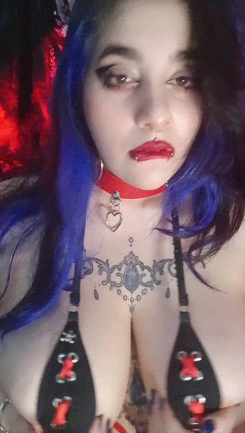 Alt BBW BDSM Big Tits Chubby Collared Domme Latina Raven Porn GIF by raven.roth