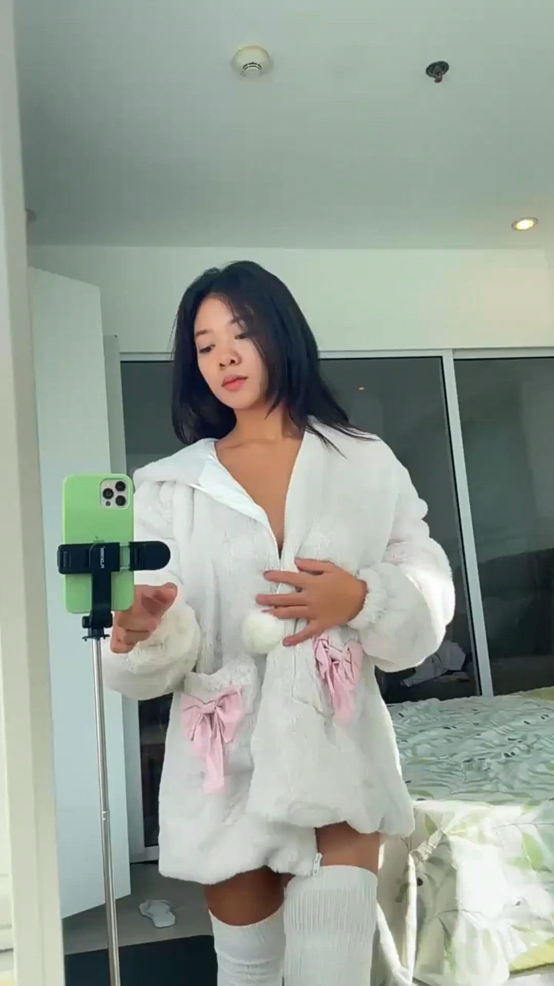 Asian tits check [reveal]