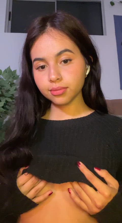 18yo latina >>