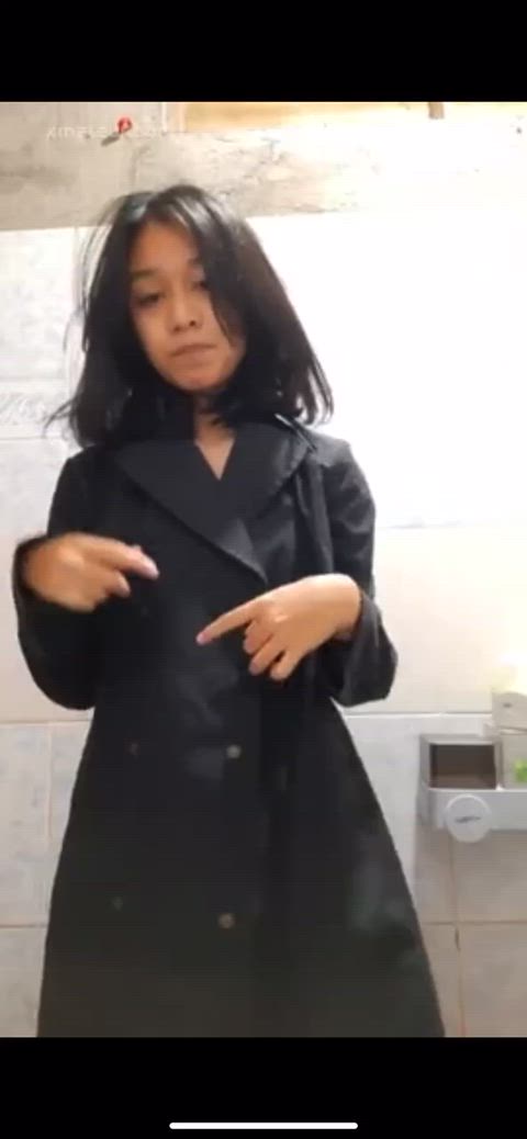 Hot TikTok tease?
