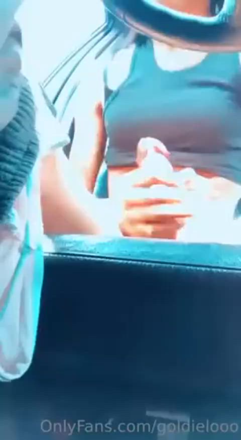 💚Are you ready to push my buttons until I’m pleading for more?💚