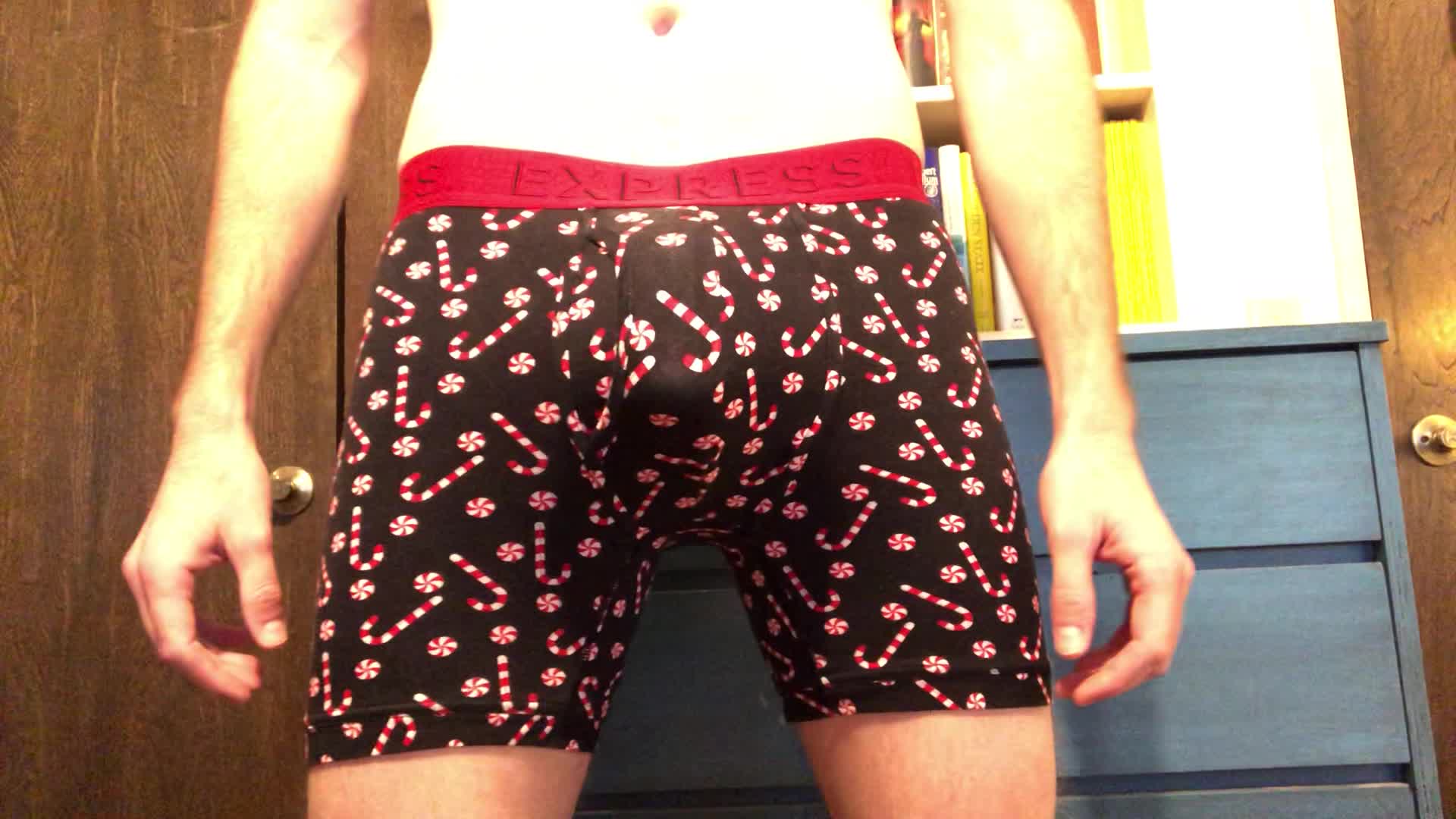 Do not open til Christmas