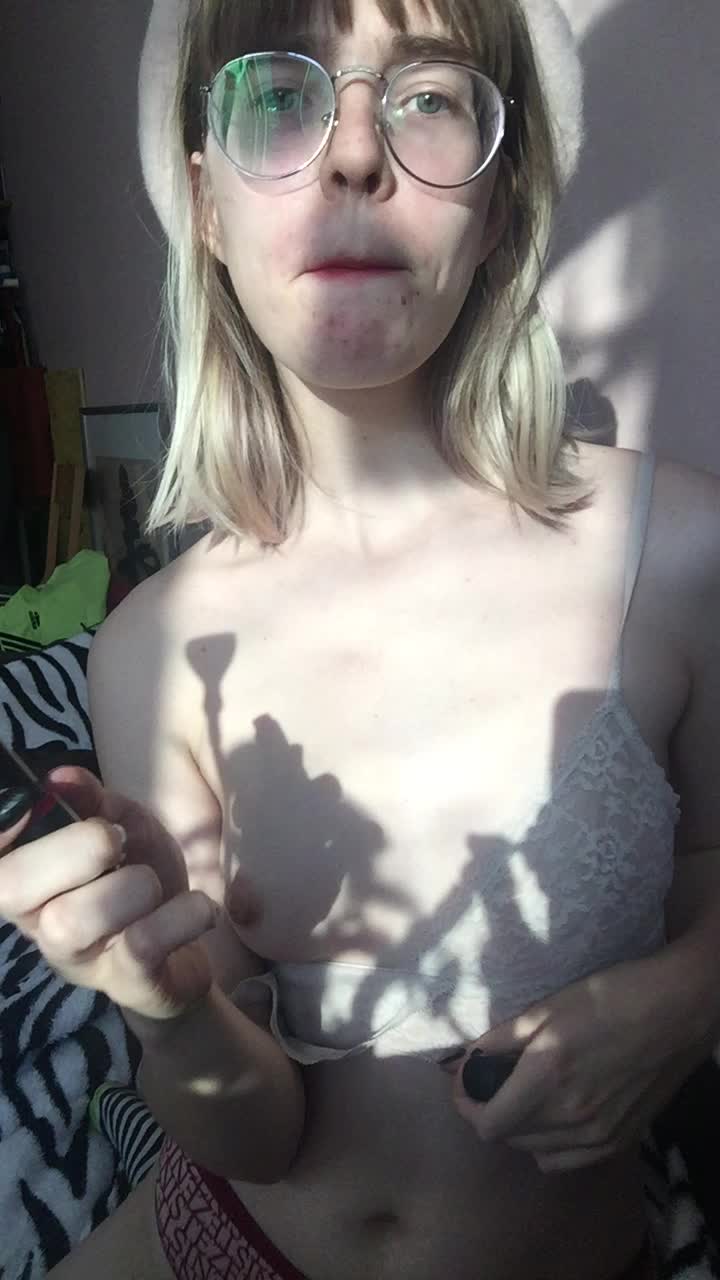 is there someone who into this type?