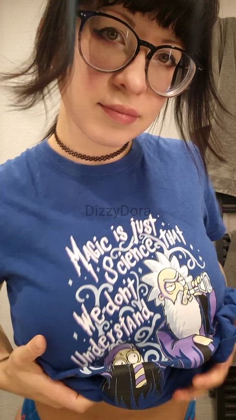 Rick & Morty Shirt but with a titty reveal [F]