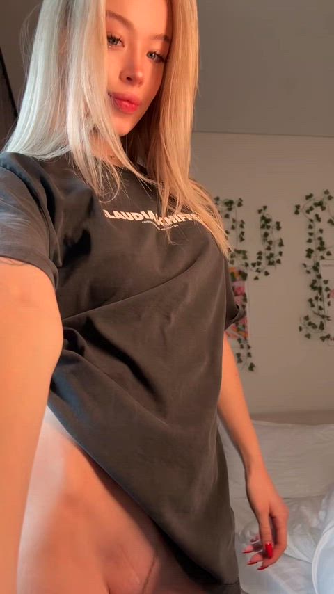 ass looking for a face