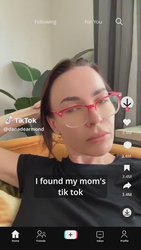 It’s becoming the most popular page on TikTok (No imagefap)