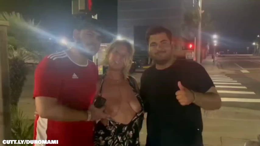 Amateur Exhibitionist Flashing Funny Porn Groping Hotwife Public Stranger Trashy Boners r/ExposedToStrangers Porn GIF by duromami