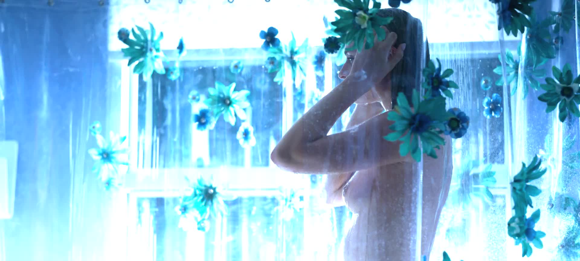 Lilliya Scarlett Reid in 'Chambers'