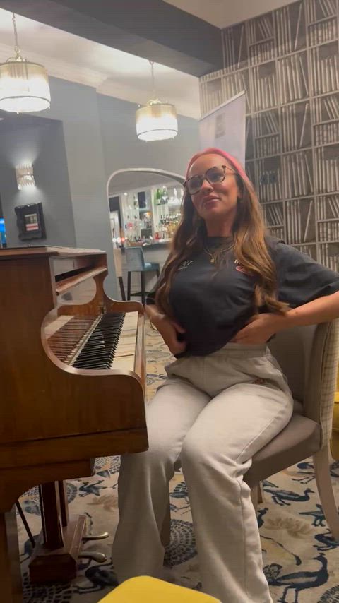 I’m a girl of many talents